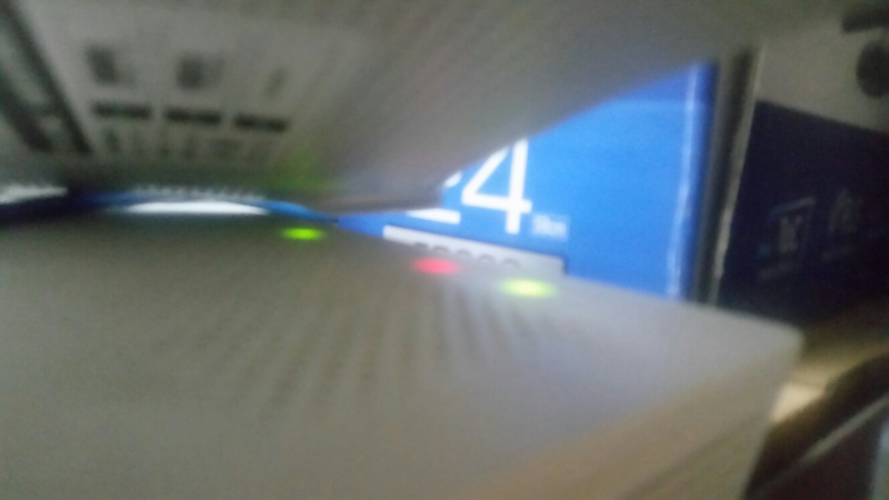光纤亮红灯