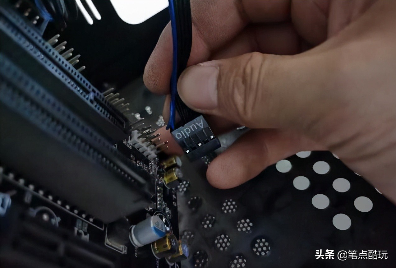 电脑耳机没声音