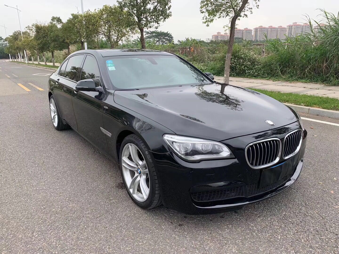 740m