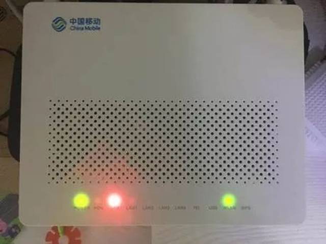 光猫一直闪红灯