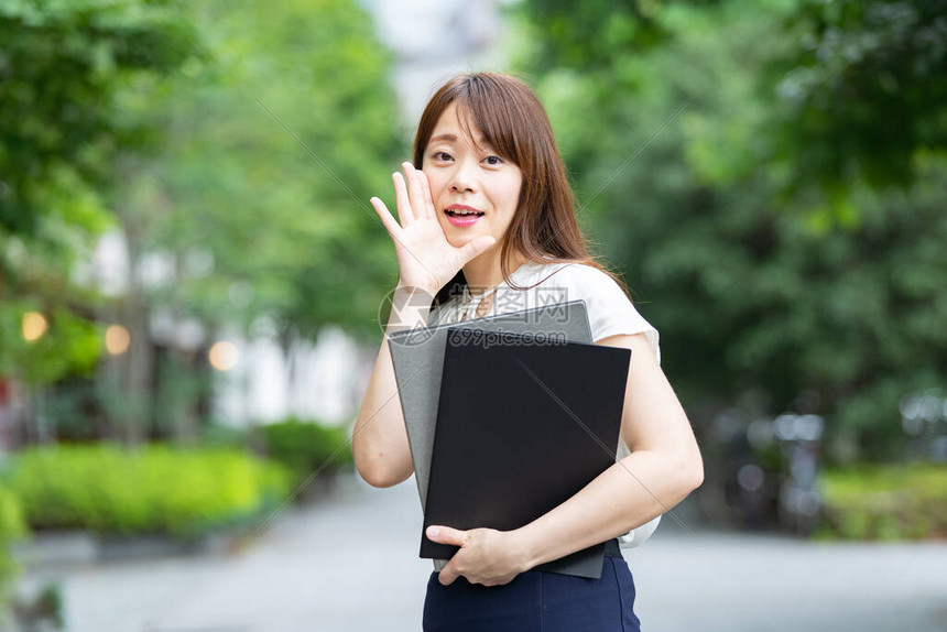 吸引注意